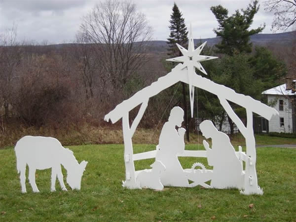 outdoor nativity