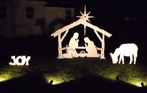 outdoor nativity